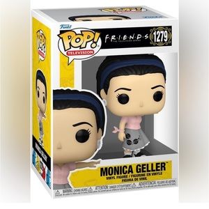 NEW Funko FRIENDS Monica working in the diner